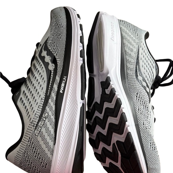 Saucony Ride 13 PWRWAY in a sleek Grey/Black colorway, size Women’s 10.5. - Picture 8 of 8